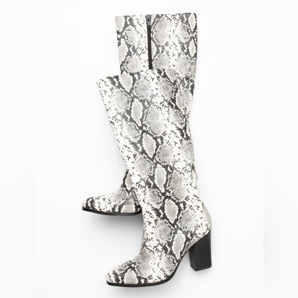 Mango Snake Python Skin Boots size 8